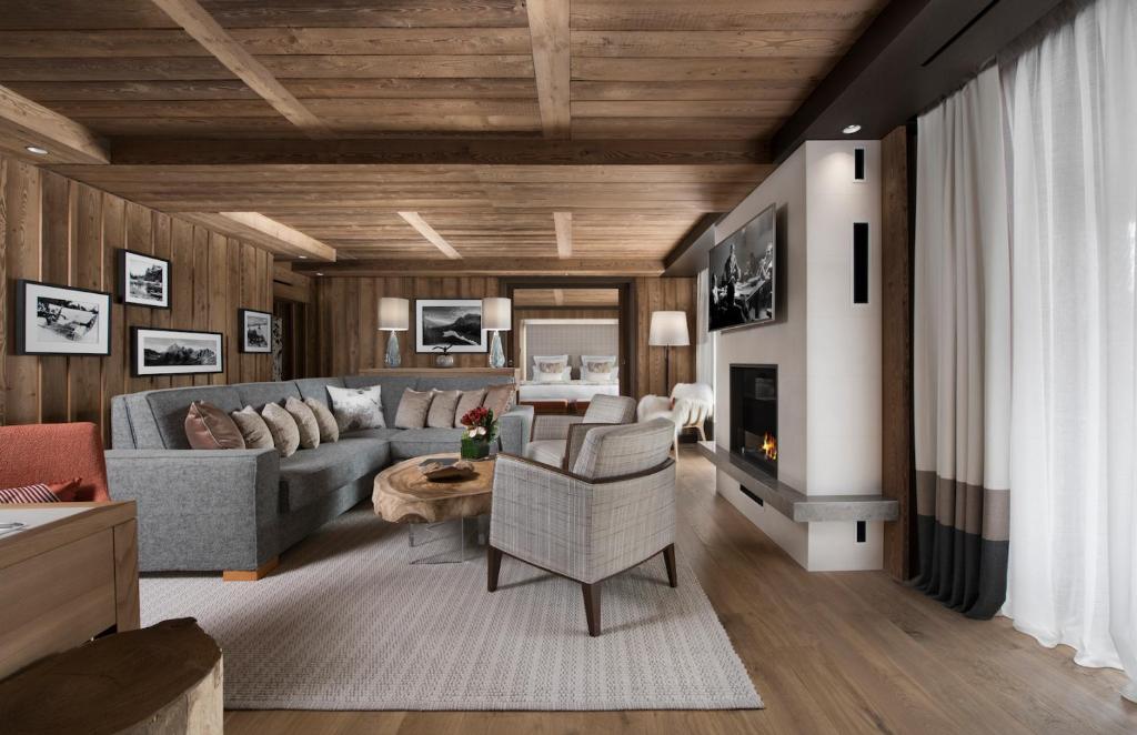 Posezení v ubytování Hôtel Barrière Les Neiges Courchevel
