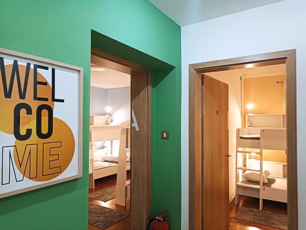 Postel nebo postele na pokoji v ubytování Hostel Central Skopje