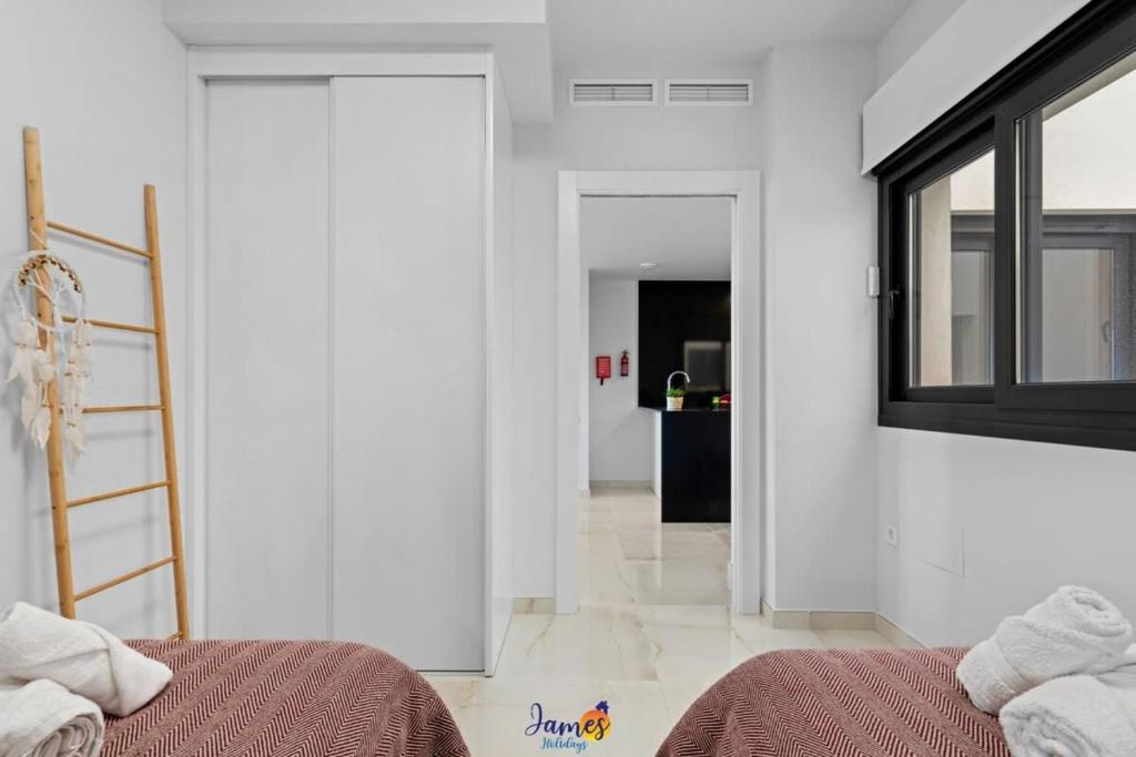 Fotografia z galérie ubytovania Luxury Sunrise Apt with Com Pool D1 v destinácii Orihuela