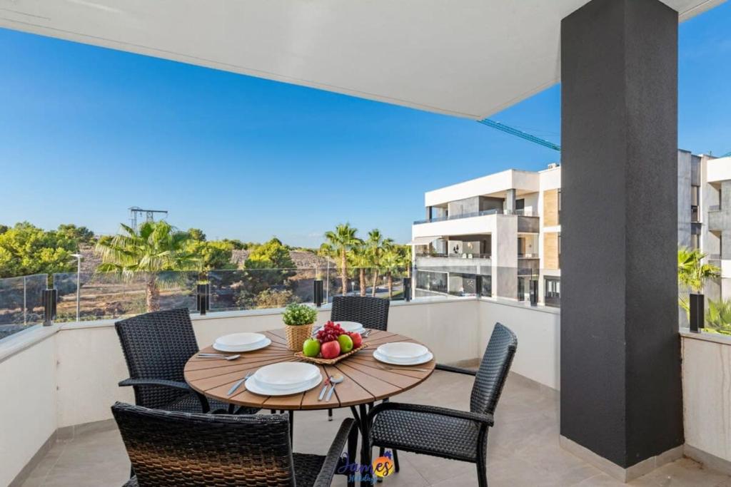 Fotografia z galérie ubytovania Luxury Sunrise Apt with Com Pool D1 v destinácii Orihuela