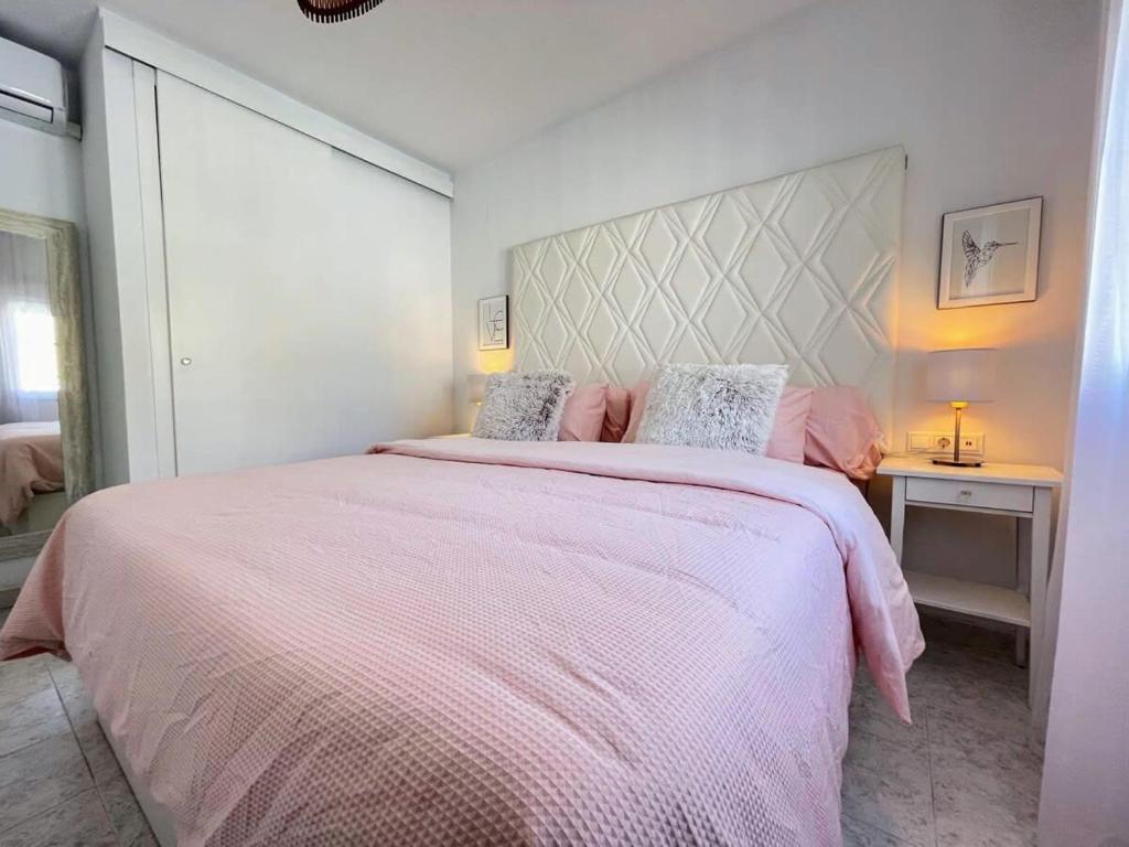 Fotografie z fotogalerie ubytování Modernized 3 Bed Villa with Pool Lf16 v destinaci Orihuela