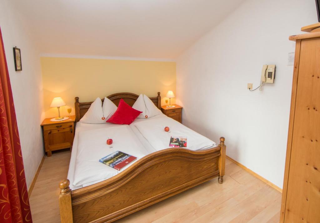 Hotel Pension Hubertus - 6