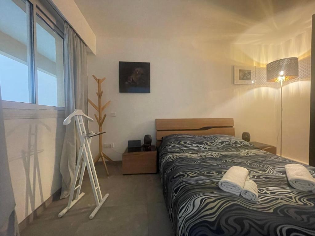 Postel nebo postele na pokoji v ubytování Appartement 2 pièces vue mer proche Monaco