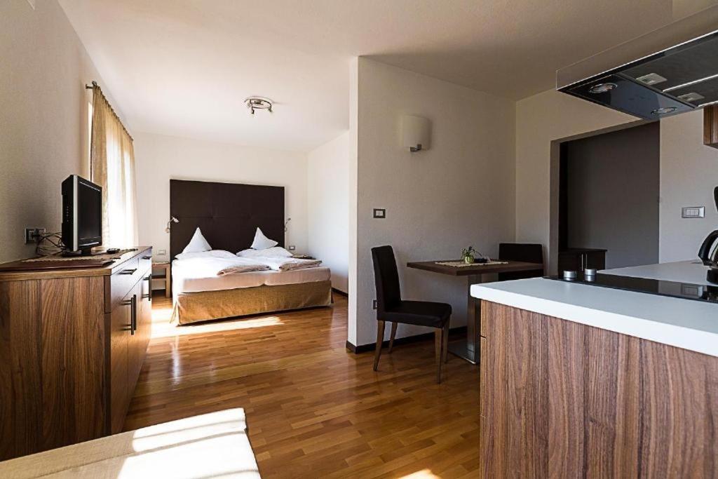 Postel nebo postele na pokoji v ubytování Garni Hotel Dorothea