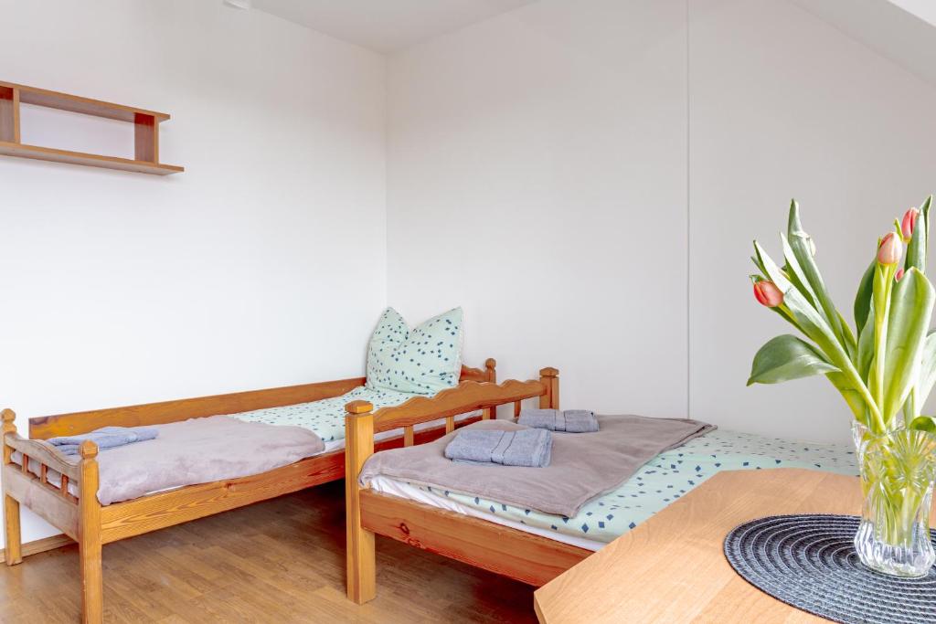 Pokoje i Apartamenty Marek - Niedaleko Plaży - Habitación Triple Con Balcón