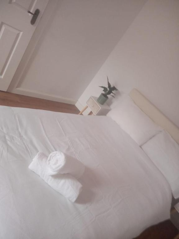 Posteľ alebo postele v izbe v ubytovaní Thorntree Street Edinburgh