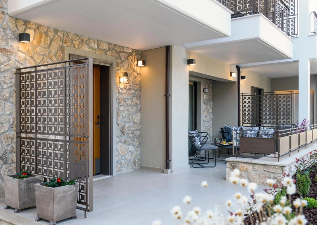 Epineio Comfort Living - 8