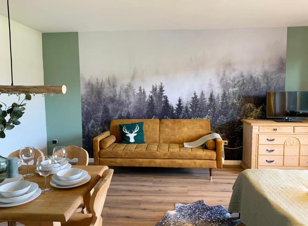 Posezení v ubytování Lindners Hideaways - Bergnest Lodge - Bergblick Fewo 6 Pers Balkon Garten Hund Ski Unterkunft Luftkurort Oberreute nähe Buchenegger Wasserfälle Eistobel Bodensee