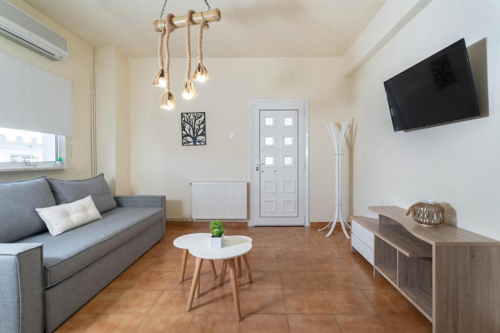 TV a/nebo společenská místnost v ubytování Poline Apartment