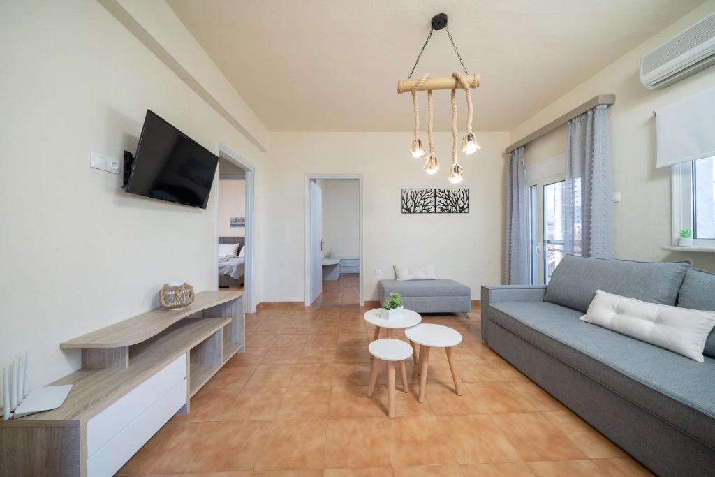 TV a/nebo společenská místnost v ubytování Poline Apartment