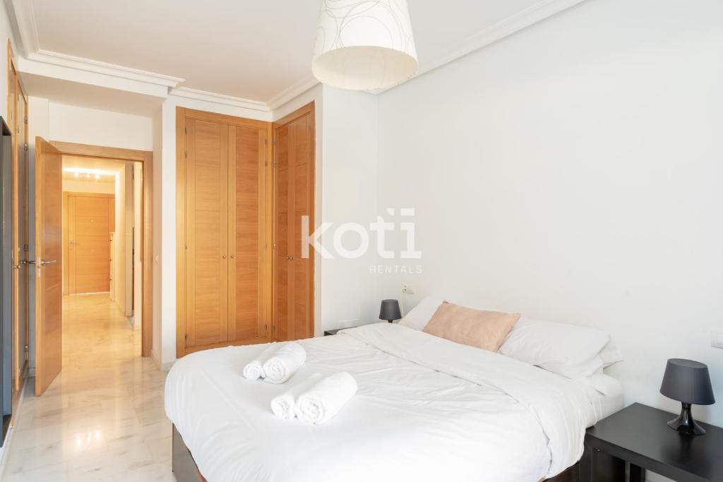 Posteľ alebo postele v izbe v ubytovaní Koti Rentals - Don Manuel