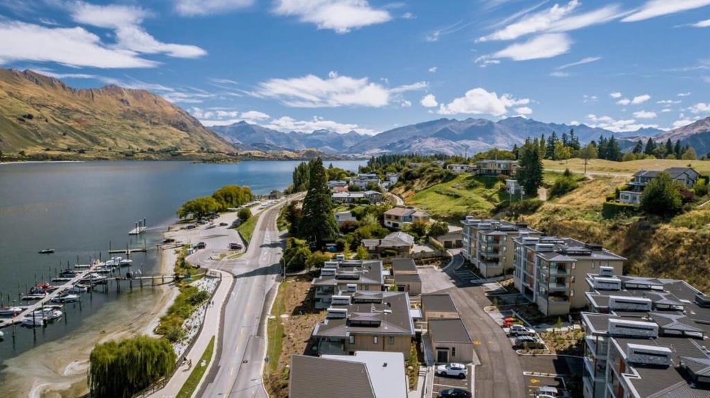 Lake View Studio Apartment - Resim 14