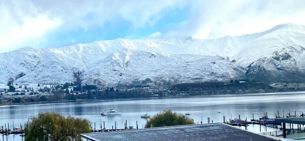 Luxury Lake View - Resim 21