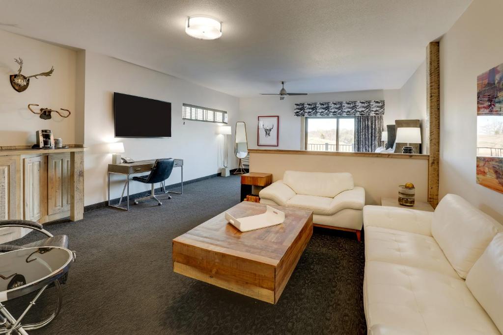 Stoney Creek Hotel Tulsa - Broken Arrow - 