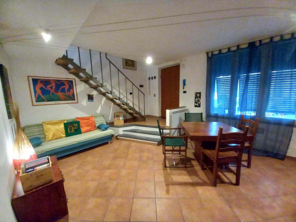 Część wypoczynkowa w obiekcie "La Casita", 2 Floors Apartment, Private Parking 1 car OR 2 Bikes, Air-Cond and Terrace