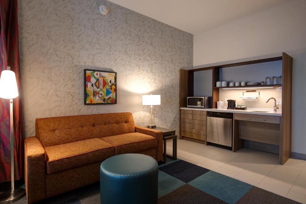 Home2 Suites By Hilton Charlotte Uptown photo