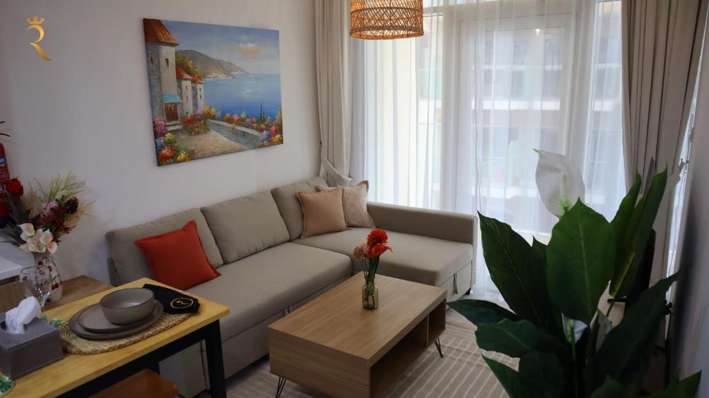 Posezení v ubytování ZenDen 1BR Apartment in Masdar city