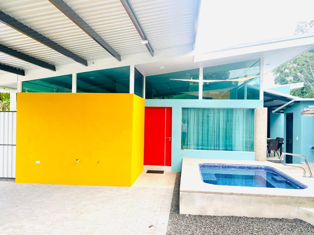 Agujas Beach, New & Modernist Style Beach House 내부 또는 인근 수영장
