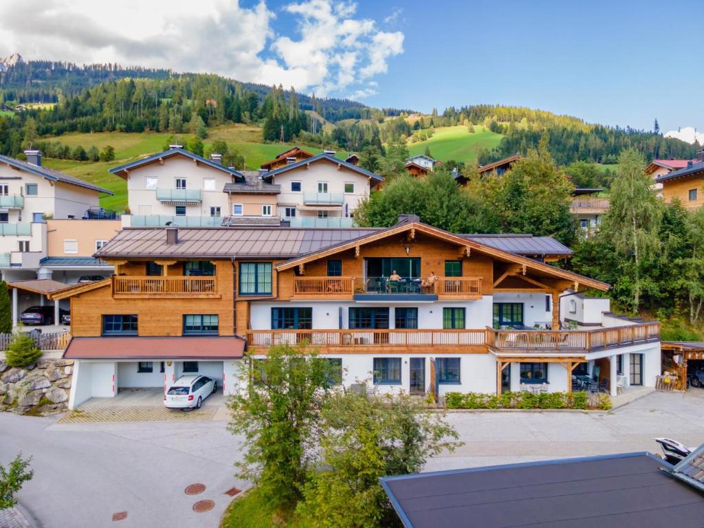 Nespecifikovaný výhled na hory nebo výhled na hory při pohledu z apartmánu