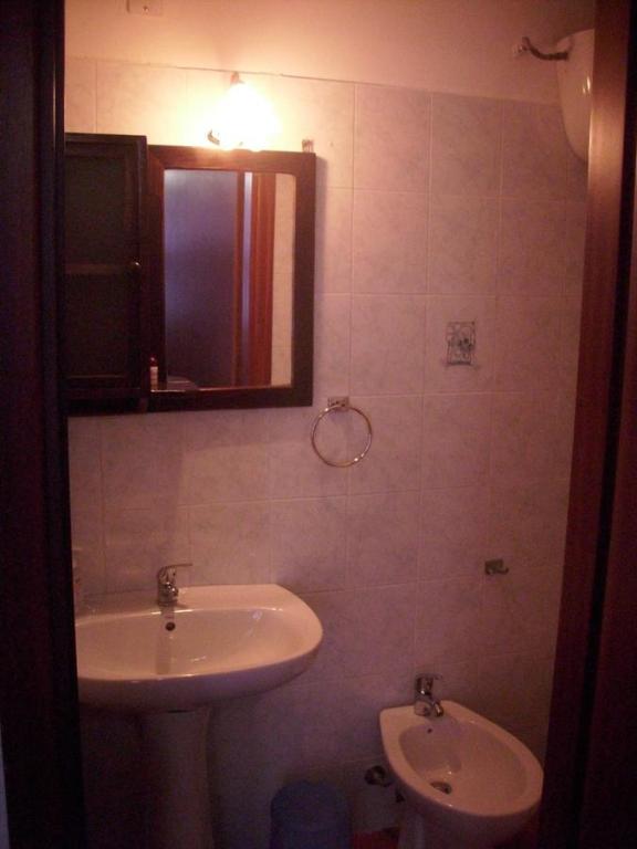 Casa Siciliana Altarbiah - Habitación Doble Con Baño Privado