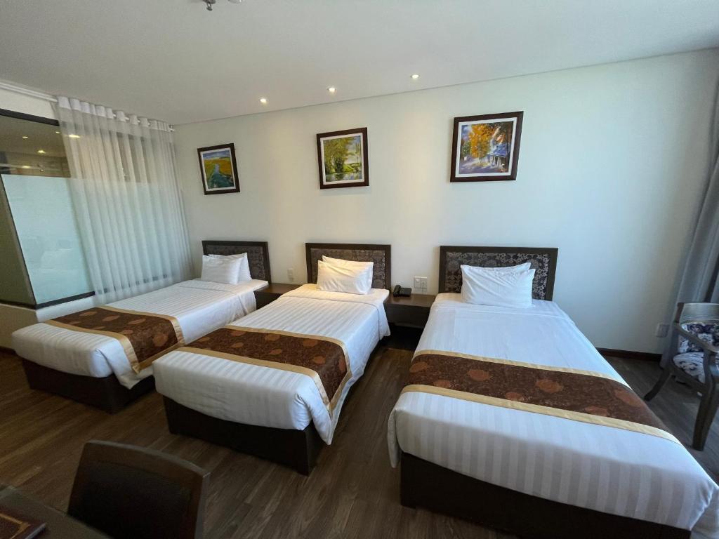 Phòng Deluxe 3 Người Nhìn Ra Biển