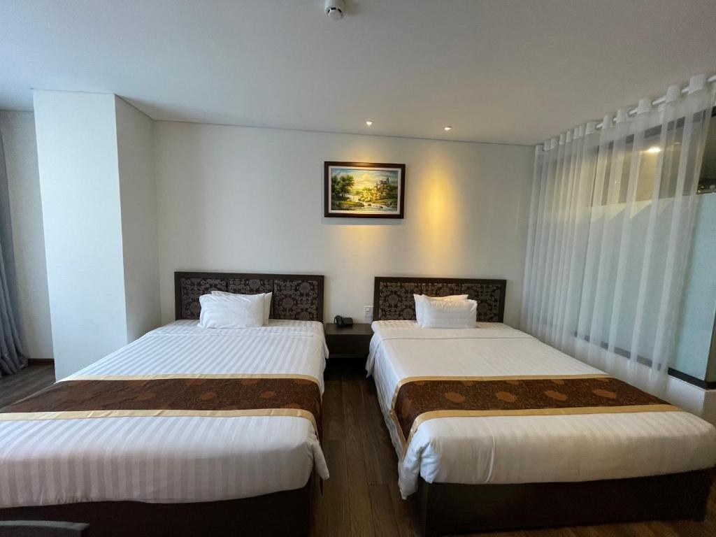 Phòng 4 Người Nhìn Ra Biển