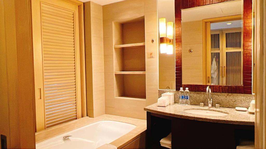 Koupelna v ubytování Sheraton Huizhou Beach Resort