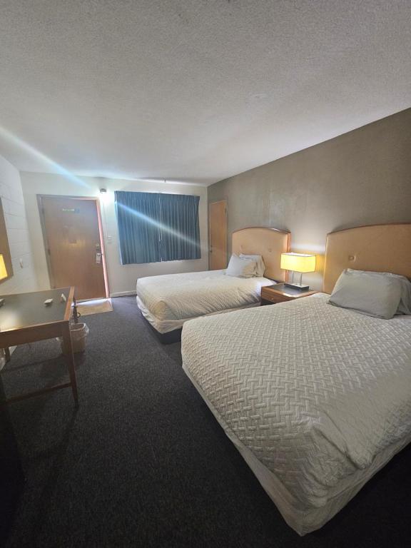 Hastings Inn - Chambre Double Avec 2 Lits Doubles - Non-Fumeurs