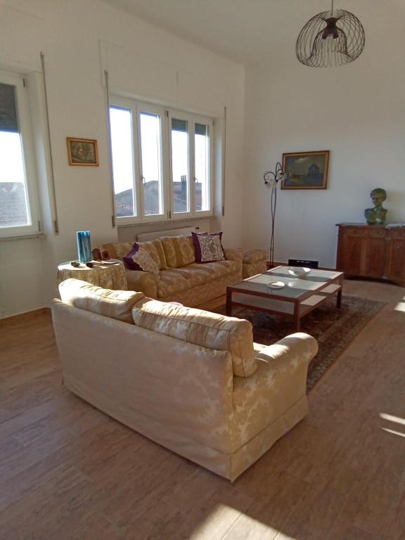 Posezení v ubytování LOCANDA DEI FOLLI