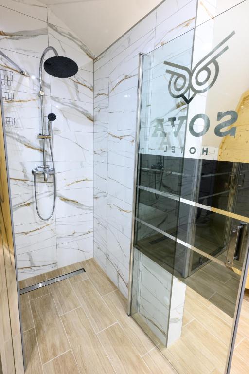 Koupelna v ubytování Sova tourist B&B