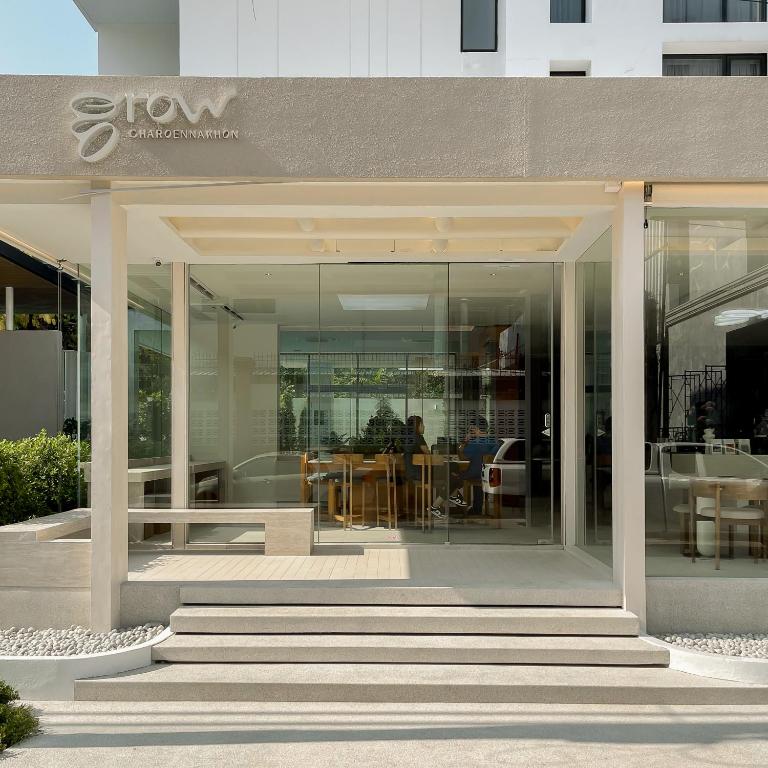 Saan Hotel Sathorn - 16