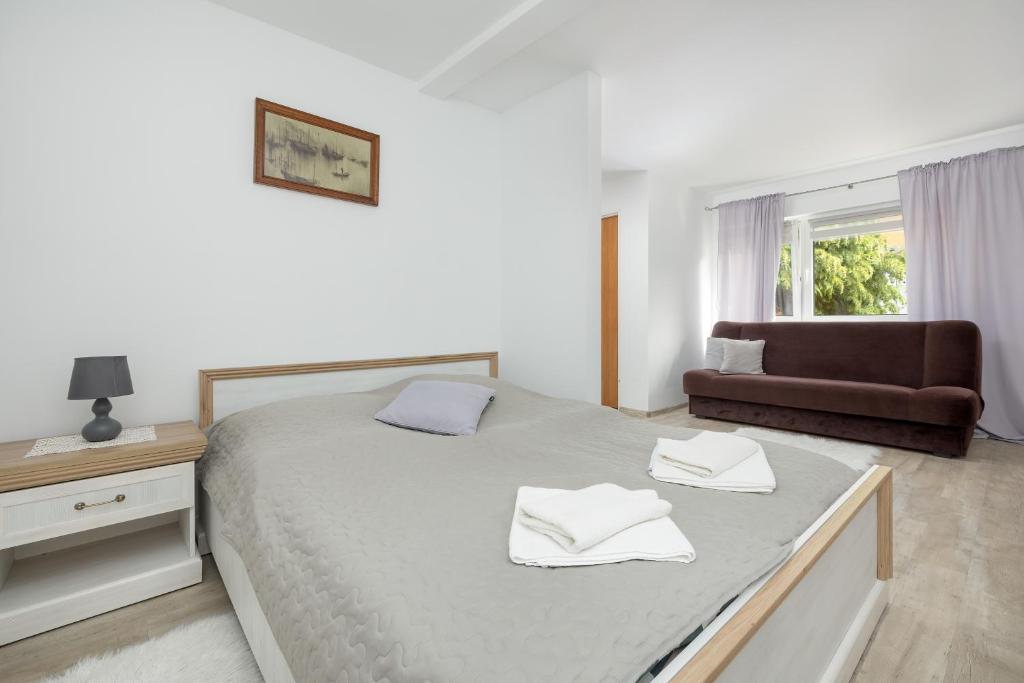 Postel nebo postele na pokoji v ubytování Older Krab