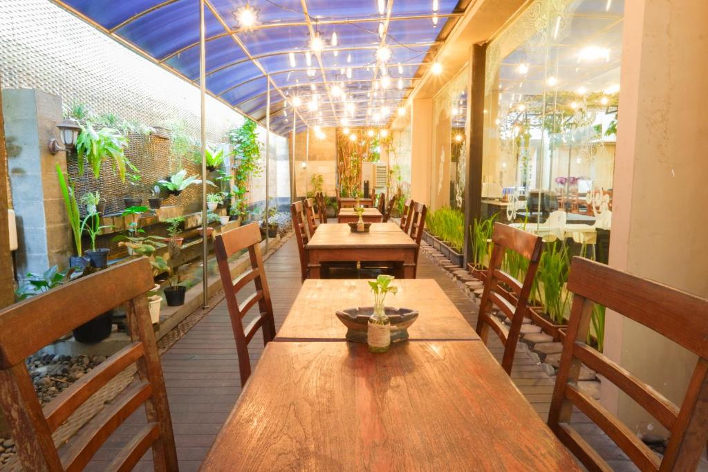 Restaurace v ubytování Pandanaran Prawirotaman Yogyakarta