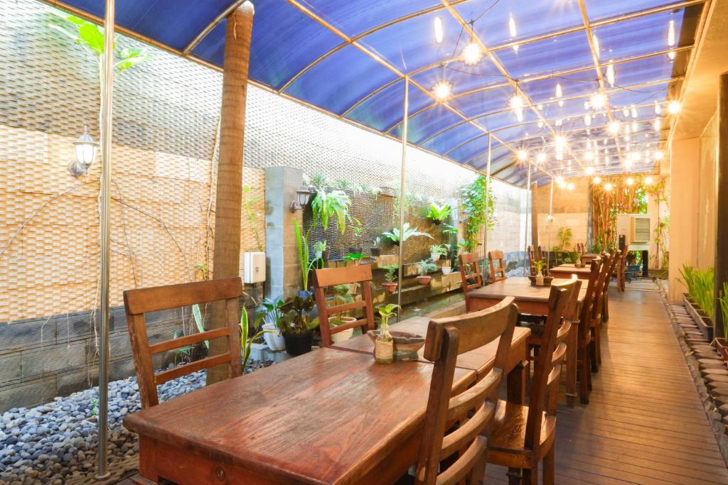 Restaurace v ubytování Pandanaran Prawirotaman Yogyakarta