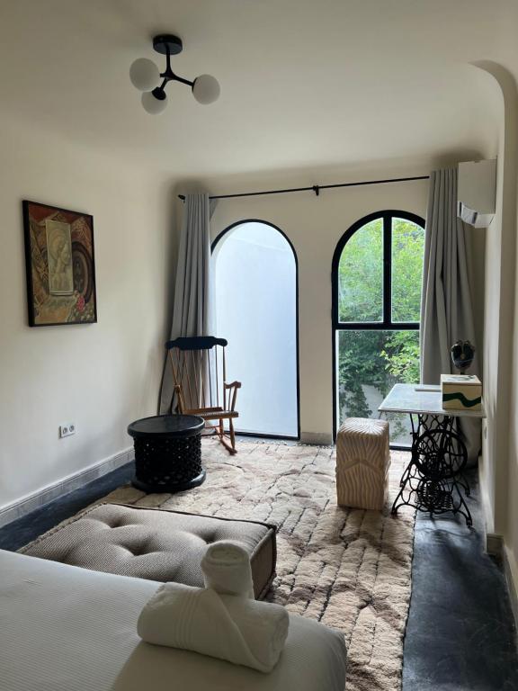 Posezení v ubytování MORO Marrakech Boutique Hôtel