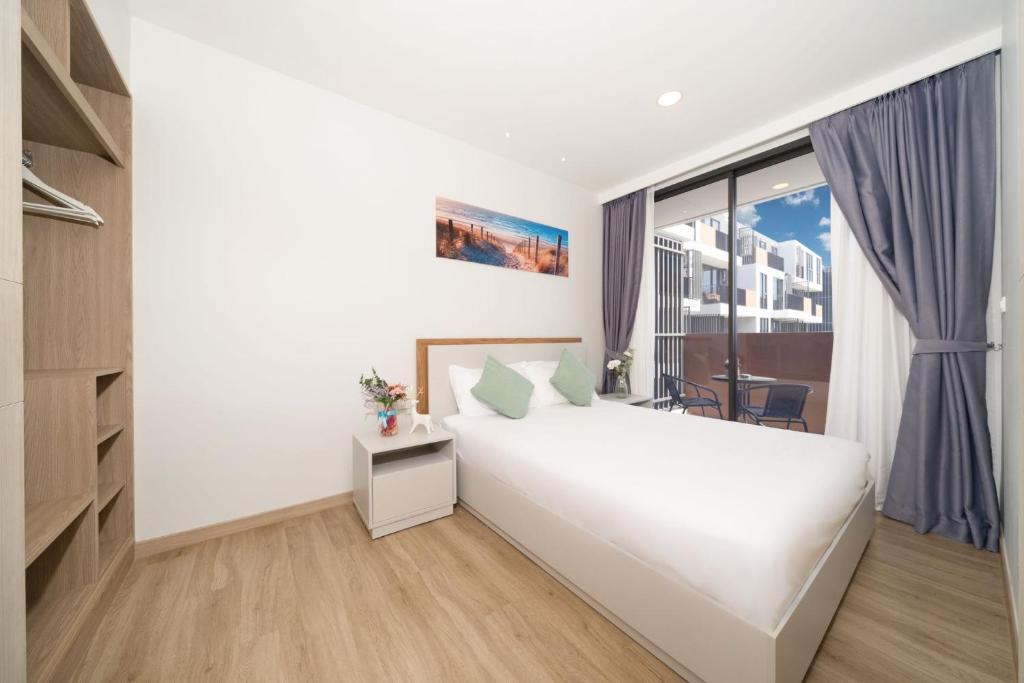 Laguna BangTao Beach Skypark Apartment - Resim 22