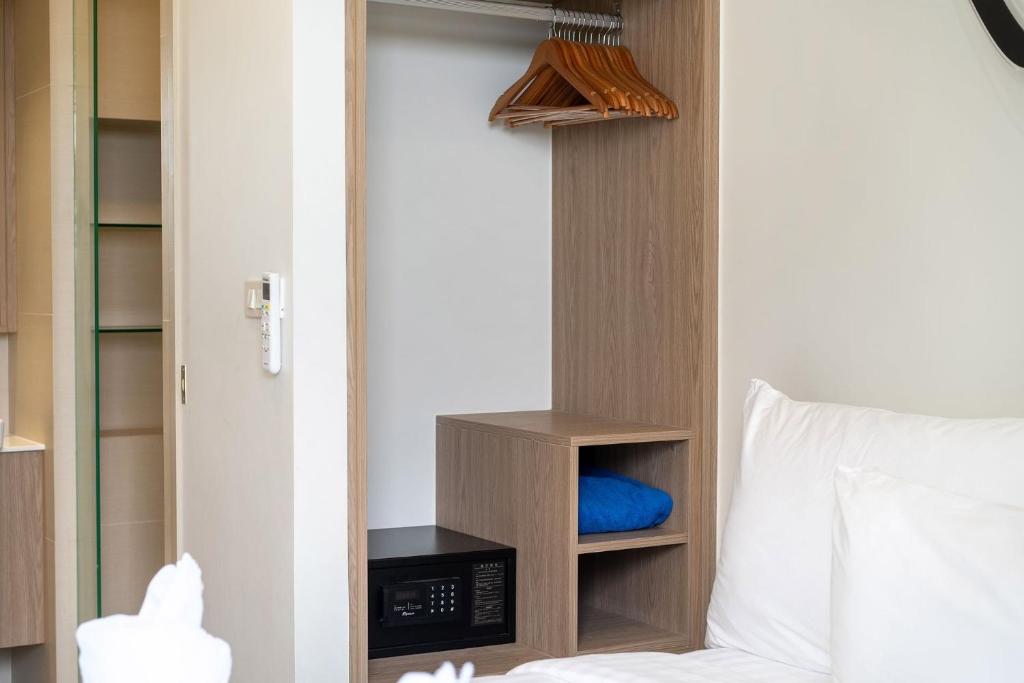 Laguna BangTao Beach Skypark Apartment - Resim 27