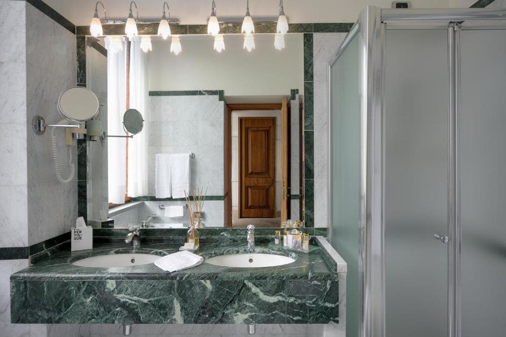 Hotel degli Orafi - Resim 33