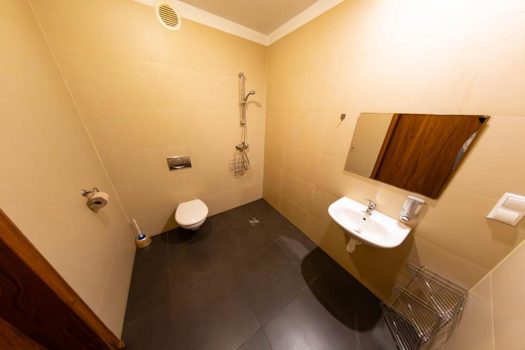 Koupelna v ubytování Twój Hostel Klimczoka 7