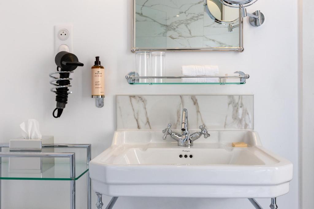 Hôtel Gabriel Paris - Resim 30