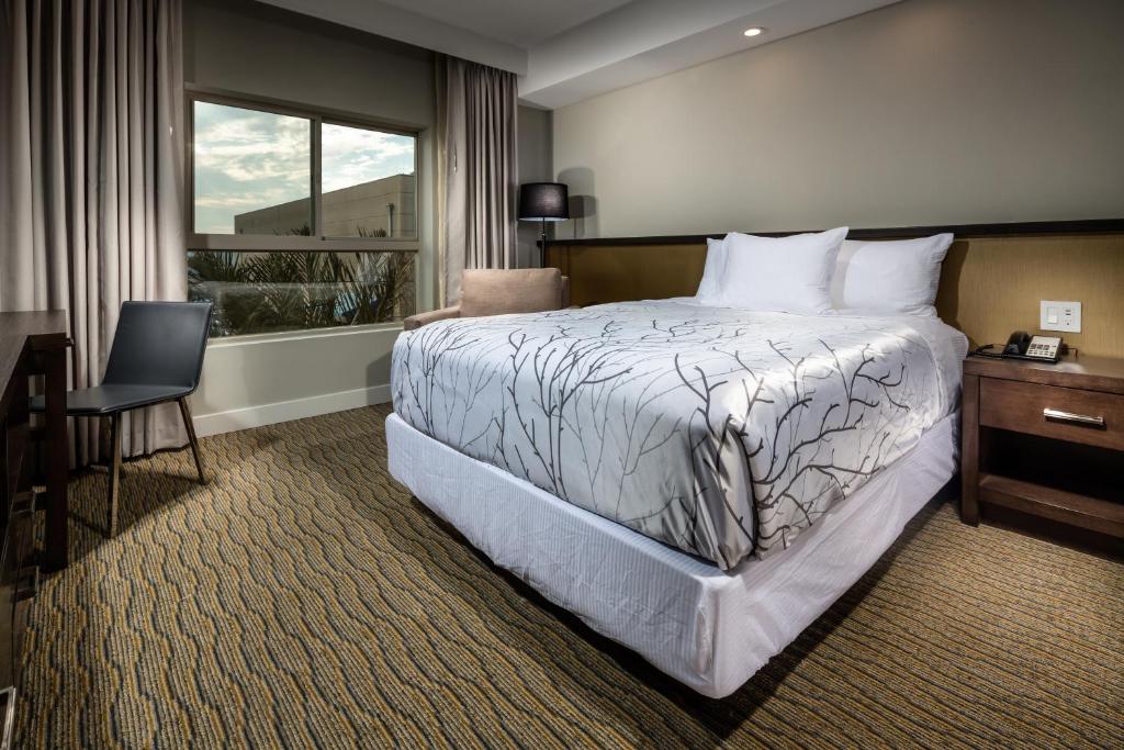 Hotel Aventura - Standard Zimmer Mit Queensize-Bett