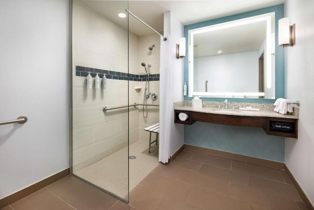 Hilton Garden Inn Palo Alto photo