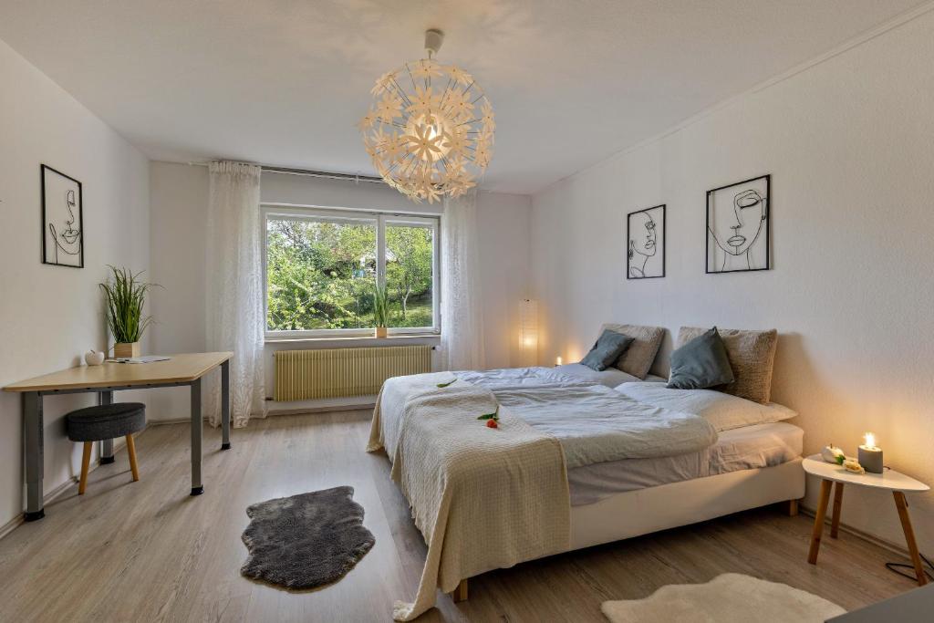 Postel nebo postele na pokoji v ubytování Apartment Alb Glück 1