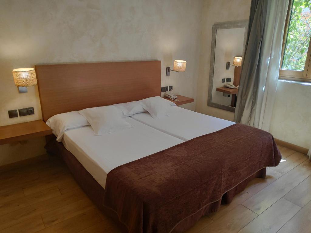 Hotel Las Leyendas - 16