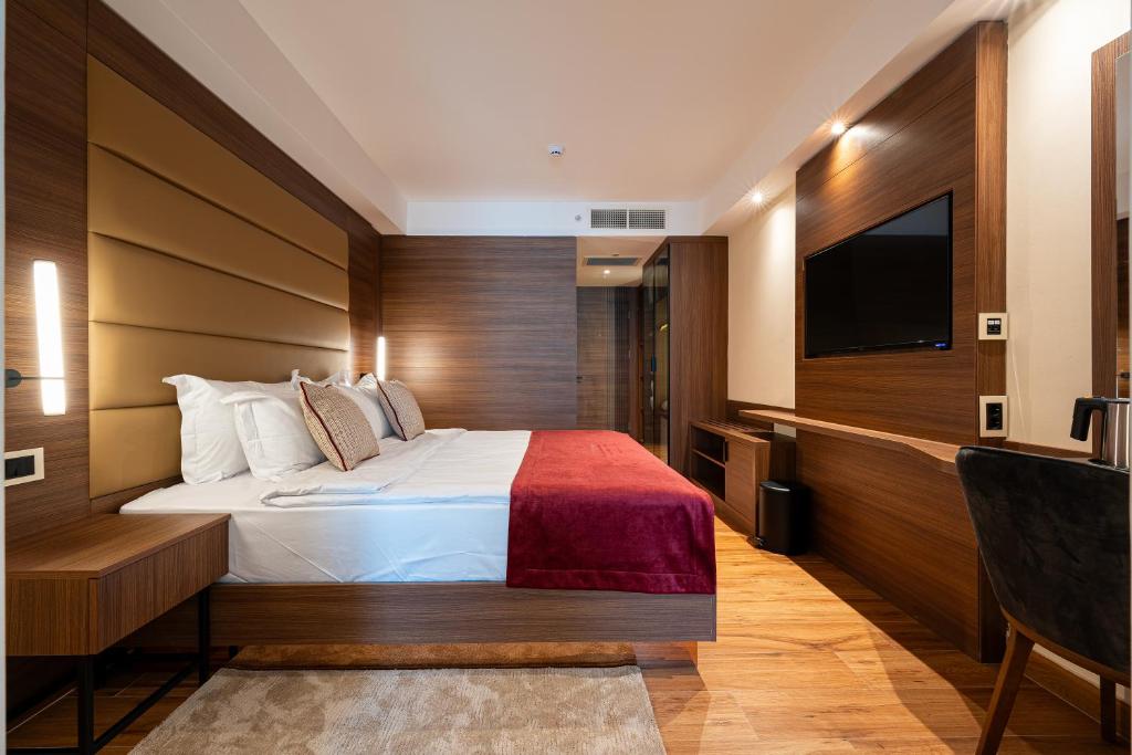 Hotel De‘Andros Virpazar - Superior Double Room
