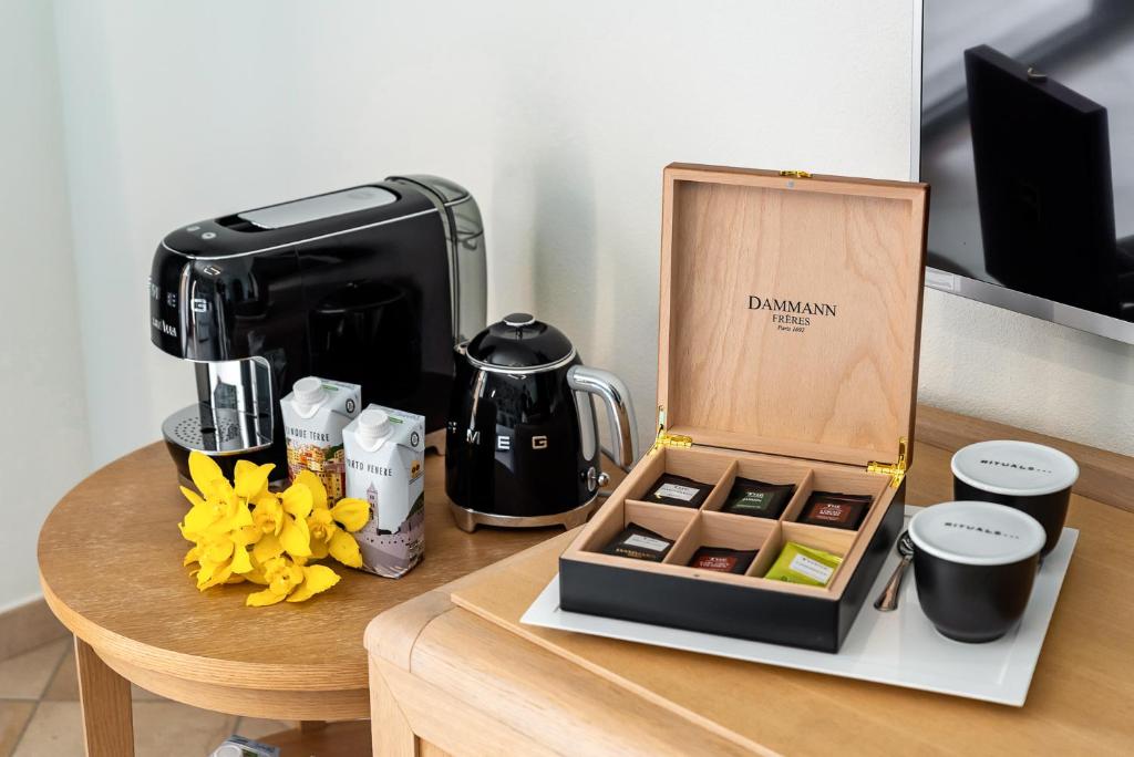 Kaffee-/Teezubehör in der Unterkunft Park Hotel Argento
