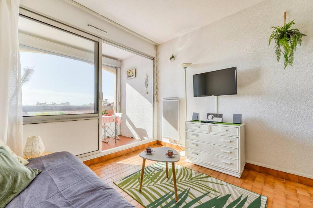 Photo de la galerie de l'établissement Studio Balcon 2 personnes La Désirade Cap d’Agde, au Cap d'Agde