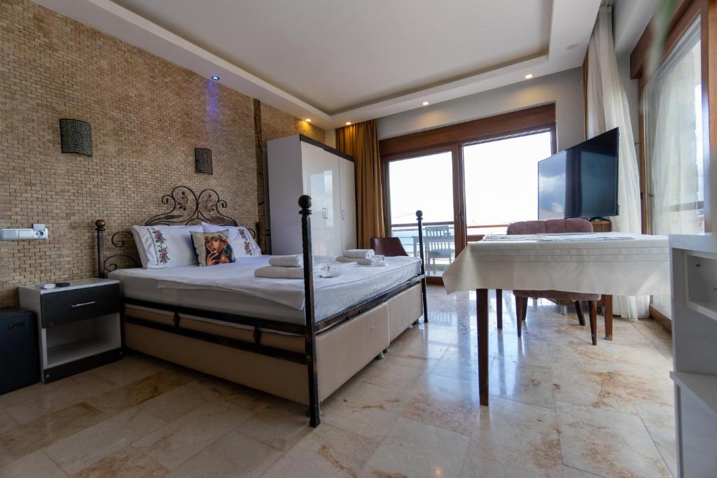 STONE HOUSE BUTİK OTEL - King Suite Con Sea View