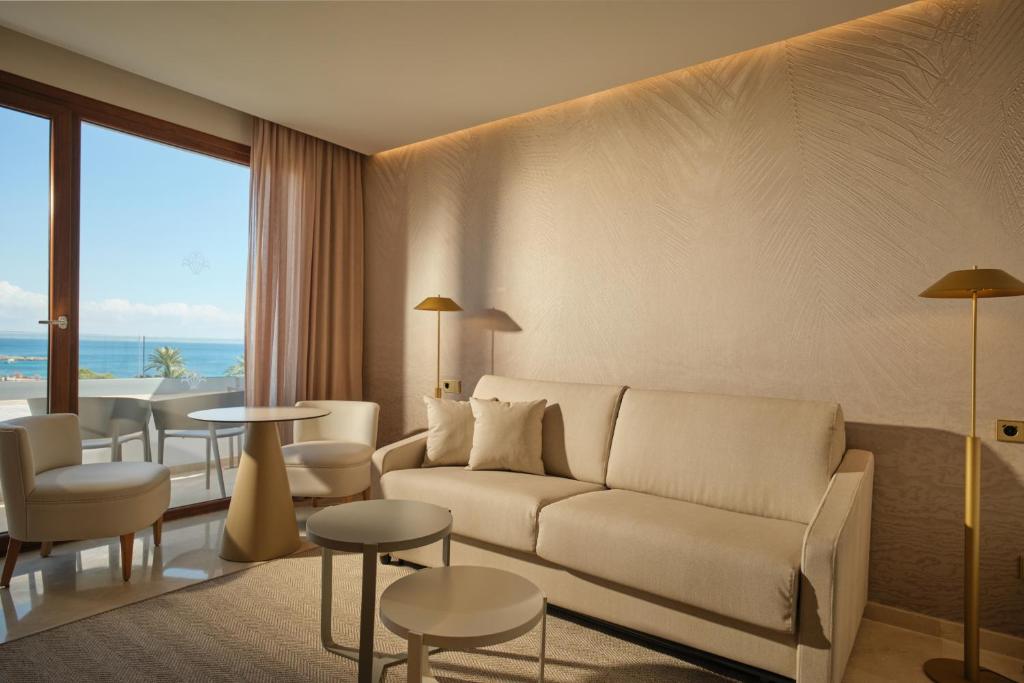 Posezení v ubytování Hotel Son Caliu Spa Oasis