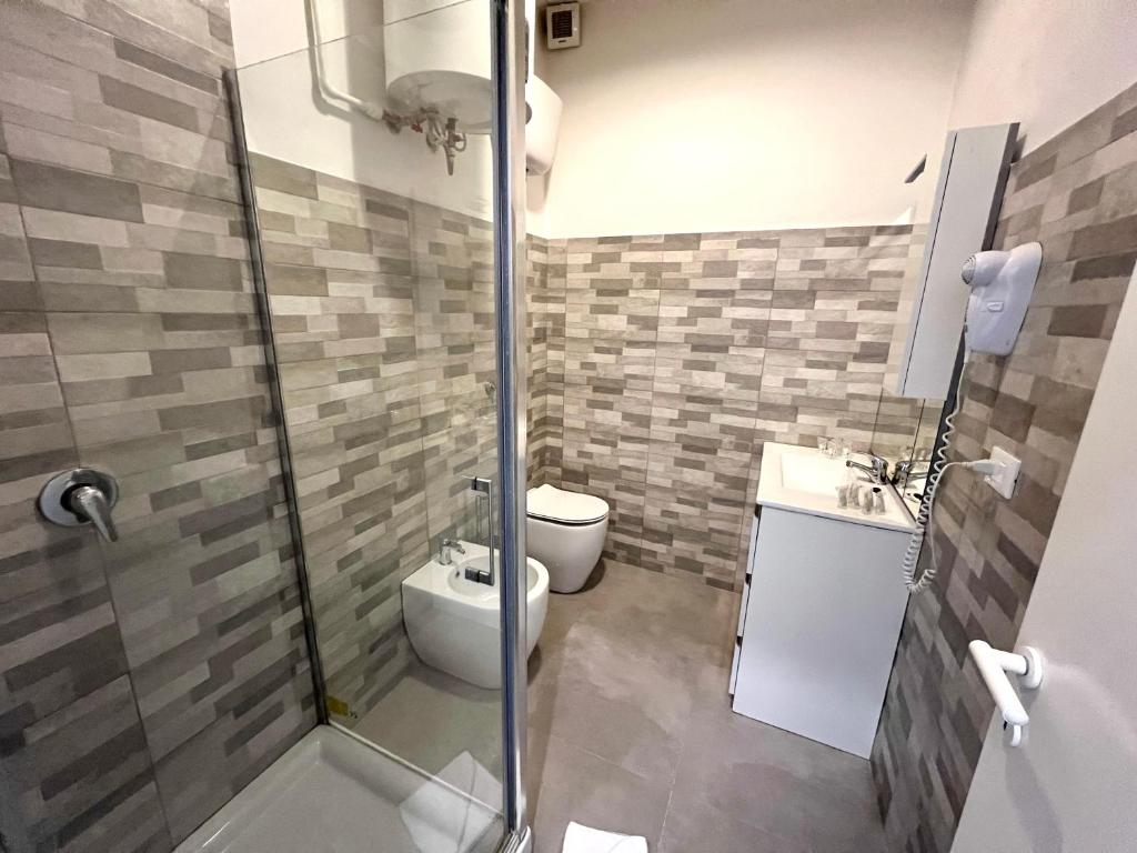 A bathroom at A Quattro Passi Da